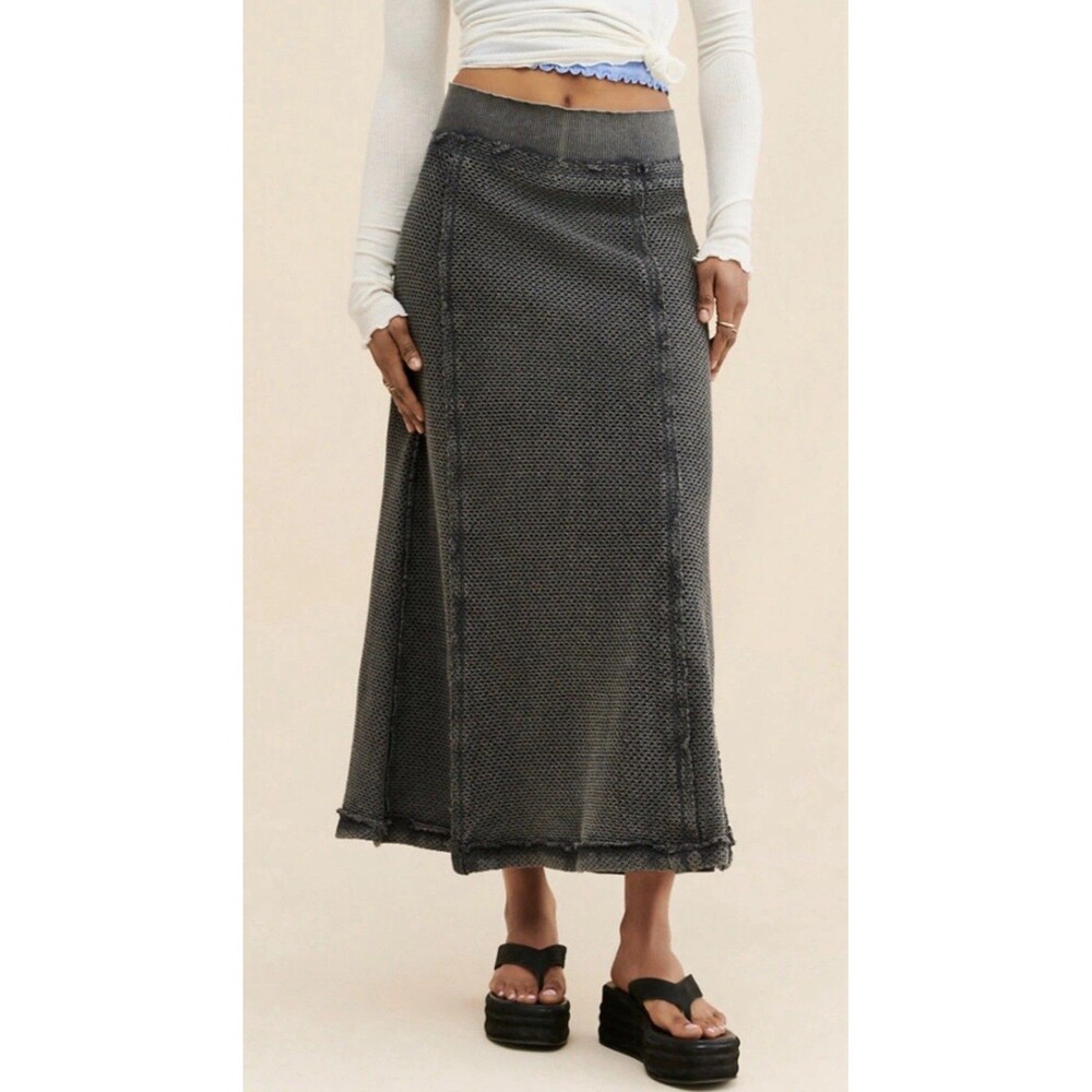 Free People FP Beautiful Escape Maxi Skirt M gray Waffle Raw Hem Lined